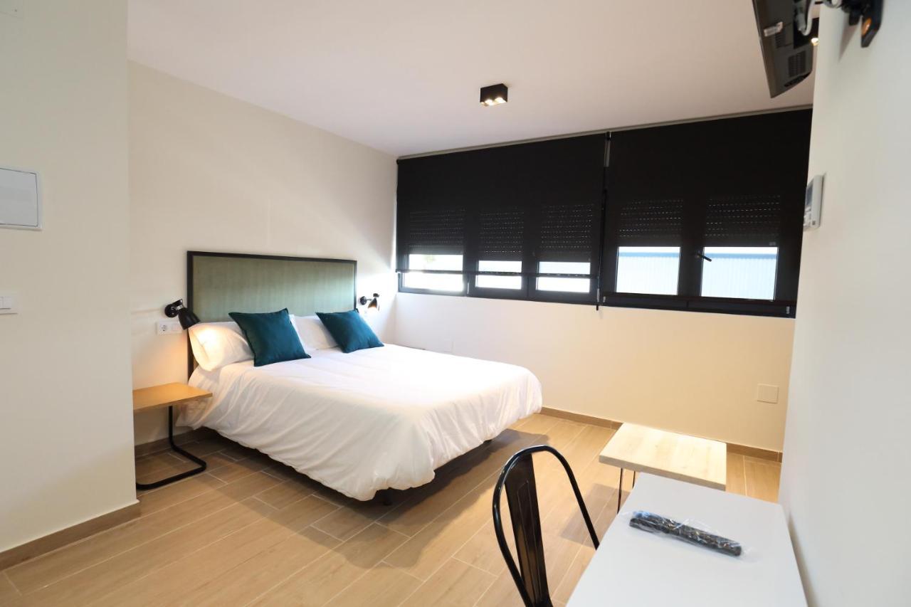 H.palmones Hostal *